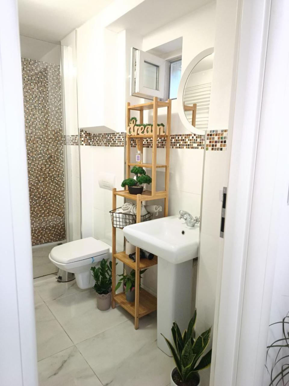 Old Town Cozy Nest Apartment